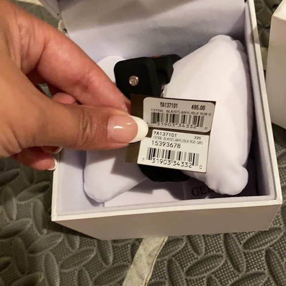 NWT Black Gucci Sync Unisex watch - Picture 5 of 8